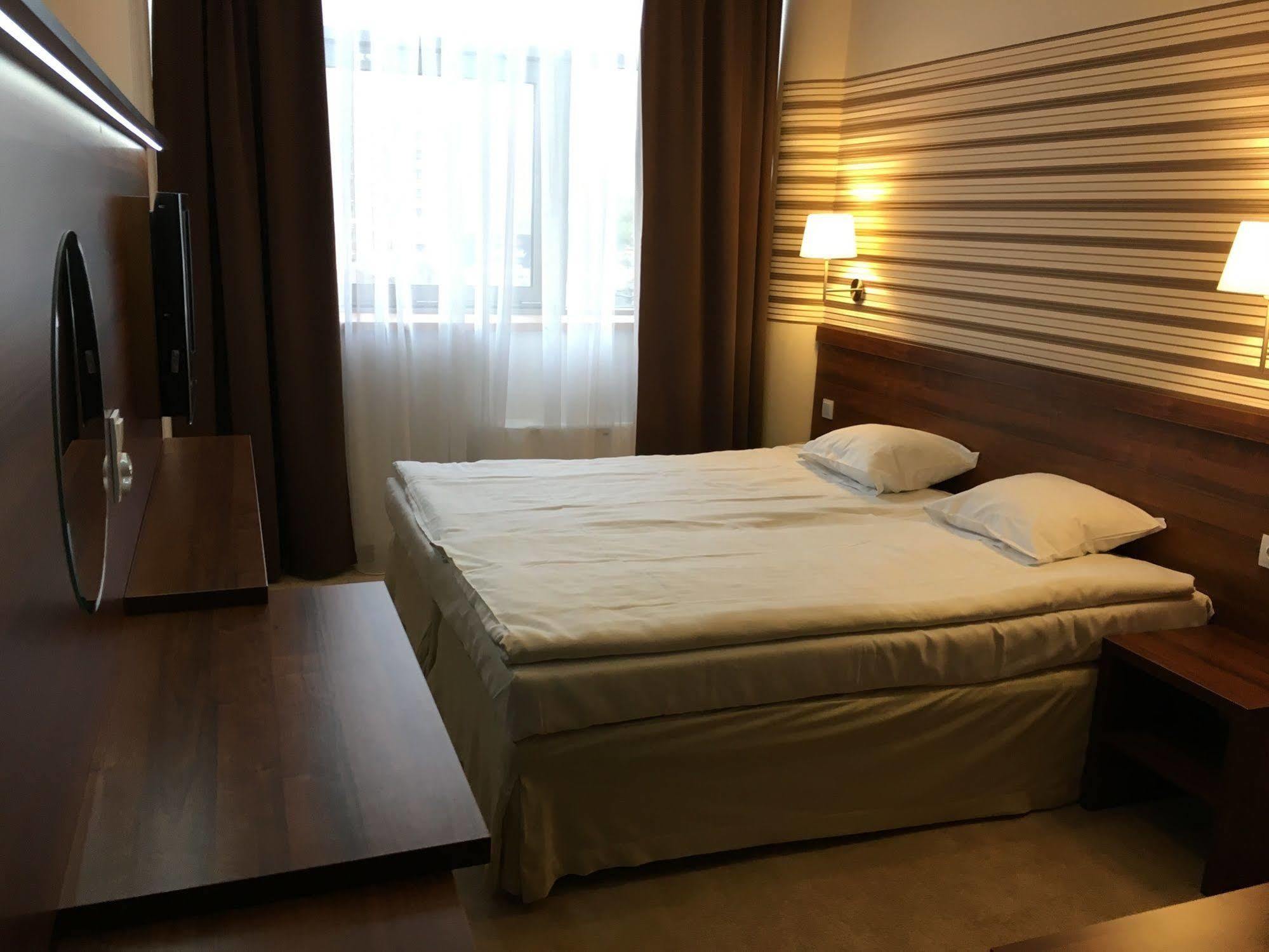 Hotel Aspel 克拉科夫 外观 照片