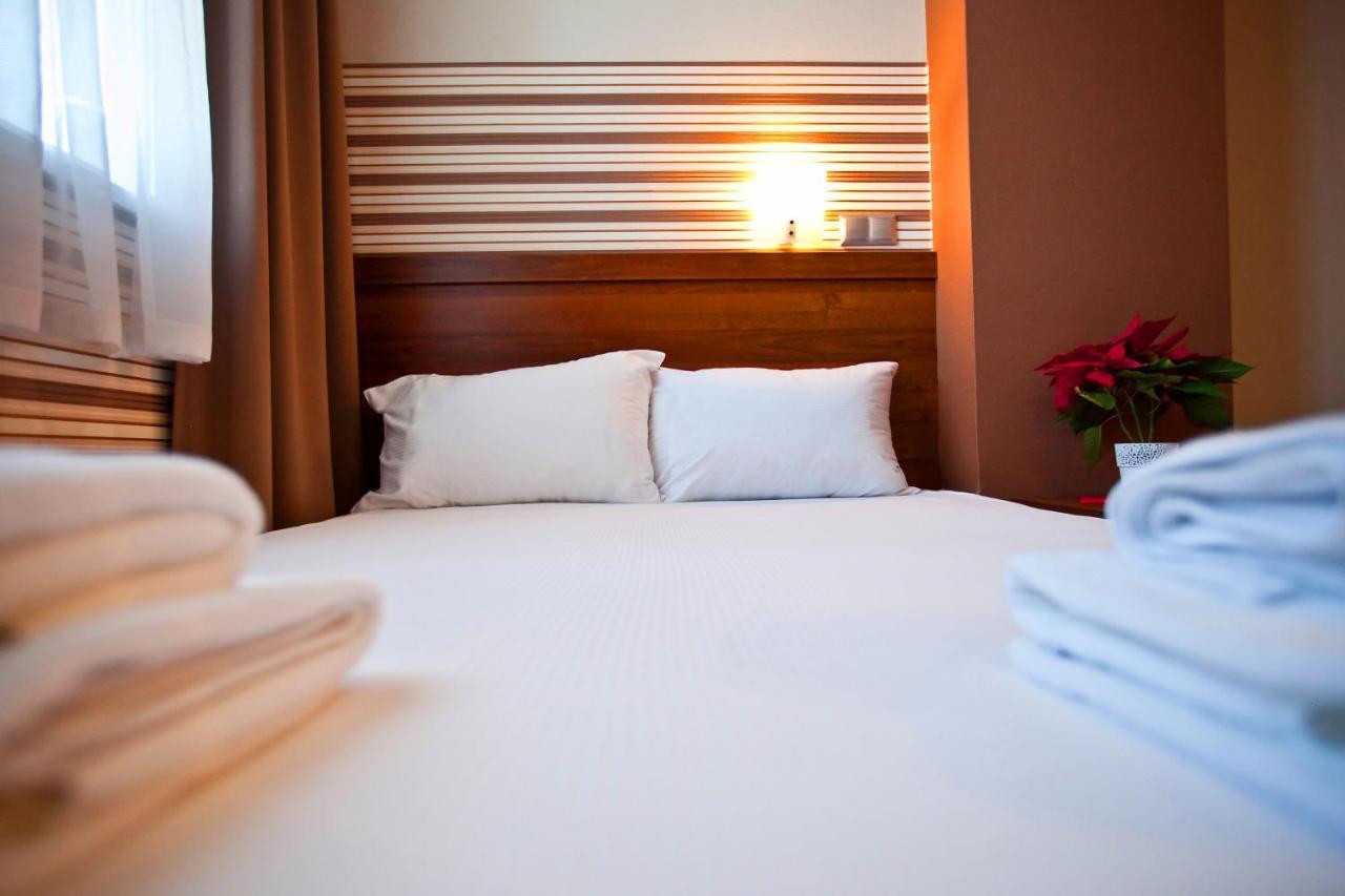 Hotel Aspel 克拉科夫 外观 照片